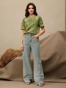 Anewsta Women's Elegant Modern Loose Round Neck T-Shirt Top With Embroidered Applique Design, Summer