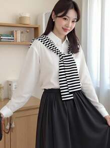 SHEIN Camisa suelta de manga larga de moda casual diaria con estampado de rayas y chal de 2 en 1 para adolescentes, adecuada para primavera, otoño e invierno, versión coreana, con cuello marinero, lazo y rayas en blanco y negro