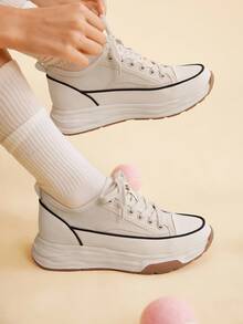 CUCCOO EASI 女式米色增高帆布运动鞋，双色鞋底，休闲系带运动厚底运动鞋