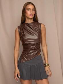 SHEIN BAE Áo kiểu nữ mùa thu đông màu nâu mocha bằng da PU, xếp ly, vạt áo bất đối xứng, kiểu dáng thời trang, áo nâu, áo thường ngày, áo dự tiệc, áo lễ hội, áo Halloween, áo đi chơi, áo da, áo công sở nữ, áo ngày Lễ Tạ ơn. - Cà phê nâu - Xem 5