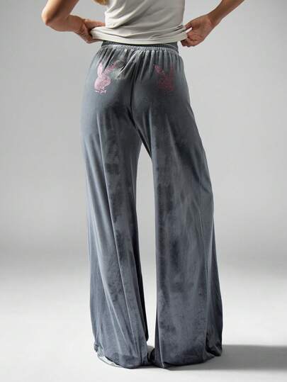 Missguided x Playboy Lyxiga vida palazzobyxor i sammet med dragsko i midjan, mysbyxor för vintern