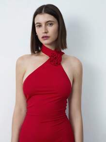 Maija Damski czerwony szalik z odkrytymi plecami i kwiatowym nadrukiem, z szarfą, elegancki i wszechstronny design na spotkania, romantyczna sukienka walentynkowa, obcisła, długa sukienka z halterem, seksowna i stylowa na festiwal