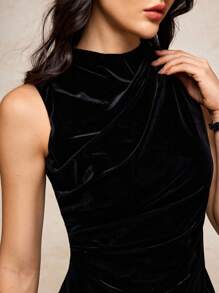 House of One Black Mock Neck Ruched Drape Sleeveless Top Women Elegant Casual Old Money Fall Clothes Top Fall Outfits Business Professional Women Business Casual Woman