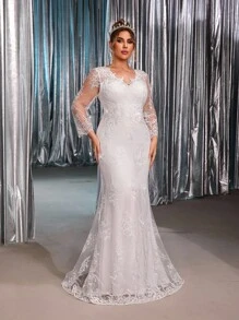 Glamrae Elegantes romantisches Brautkleid in Große Größen mit tiefem V-Ausschnitt, Schulterausschnitt, Blumendekoration, luxuriösen französischen Quasten, Patchwork-Strick und Meerjungfrauensaum mit Schleppe