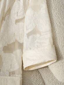 GlowEve Women's Jacquard Lapel NeckHalf Sleeve Single-Breasted Elegant Thin Blazer