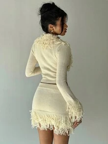 Aloruh 2 件 Y2K 设计性感短款上衣流苏下摆紧身迷你裙和深 V 领长袖针织毛衣套装，秋冬假期 - 杏色 - 查看 4
