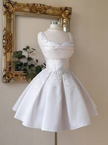 Lovelzi Elegant, Luxurious, Noble, Palace-Style White Satin Strapless Sweetheart Neckline Mermaid Silhouette Dress With Pearl Decor, Flared Hem, Suitable For Bachelorette Party, Wedding, Graduation, Vacation, Bridal Shower