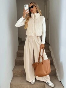 Easowa 女士休闲棉背心夹克，带口袋的灯芯绒面料，杏色，秋冬