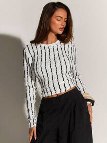 Athîral 女式条纹圆领修身休闲长袖T恤 - 黑與白 - 查看 7