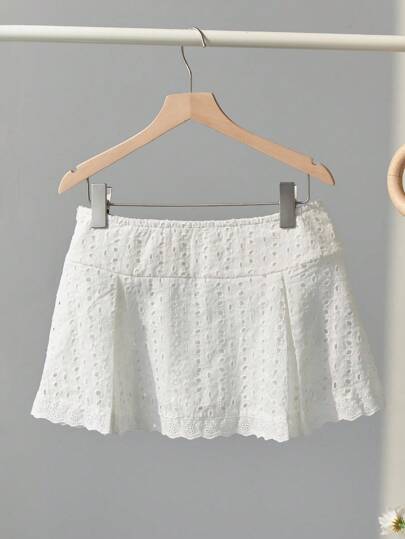 Elamini 白色蕾丝拼布装饰镂空刺绣面料时尚百搭迷你低腰短裤，春夏