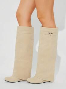 Solezae 女式日常休闲锁扣装饰仿麂皮舒适厚底高跟坡跟靴