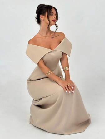 Firerie Nuovo abito elegante kaki a spalle scoperte con vita stretta e linea ad A, versatile