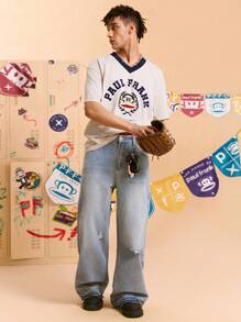 Paul Frank X SHEIN Men's Letter & Cartoon Graphic V-Neck Short Sleeve T-Shirt - Apricot - View 4