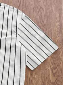 Manfinity VCAY Standard Size Men's Casual Distressed Retro Striped English Graphic Loose Fit Shirt, School - Apricot - View 3