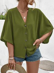 Breezaya Blus Wanita Ukuran Plus Elegan Warna Polos Jacquard Leher V Lengan Raglan Dekorasi Kancing Pantai Resor Musim Semi/Panas 2025 Baru yang Serbaguna - Olive Green - View 5