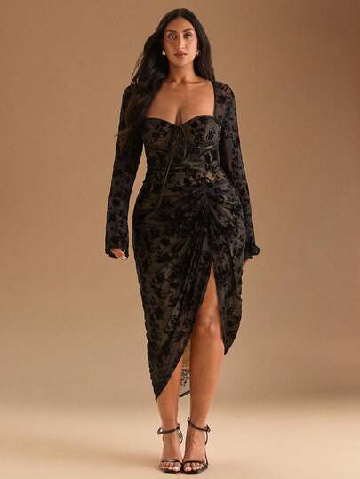 SHEIN BAE Plus Size Women Flocked Sheer Long Sleeve Split Hem Dress, Nude & Black /New  Fall Fashion Clothes For Women,Autumn Outfits Women Plus Size ,Wedding Guest Dress Women,Going Out Tops Women,Homecoming Dress,Formal Dress Plus Size,Fall Clothes Plus Size,Plus Size Woman Dresses,Dresses Classy Elegant,Birthday Dresses For Women,CURVE,Christmas Women's Clothing,National Day,Graduation/Curvy Elegant Dresses For Party/Black Dress,Valentine's Day,Valentine Outfits For Women