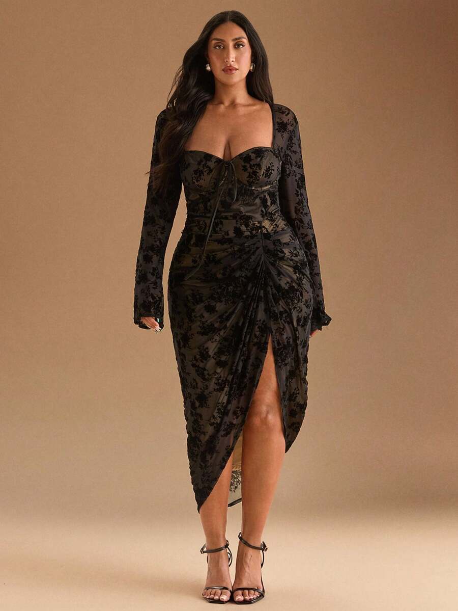 SHEIN BAE 大尺碼女款植絨透視長袖開衩下擺洋裝，裸色與黑色優雅冬季婚禮賓客返校日生日正式高雅穿搭
