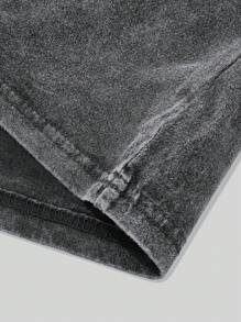 ROMWE MEN Street Life Camiseta de moda de manga corta con cuello redondo, gráfico de retrato y letra, casual para hombre - Negro - Ver 3