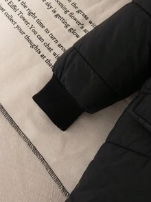 Genkimix Kids معطف بارك بسيط وأنيق مع غطاء رأس طويل وسحاب أمامي وأساور مرنة وجيوب قطعة واحدة للشتاء للأولاد، سميك ودافئ