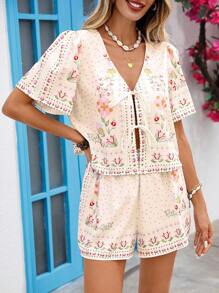 Vivid Eden 女士度假休闲花卉印花系带衬衫和短裤两件套，女士夏季两件套，波西米亚风两件套，花卉两件套短裤套装，女士夏季度假服装，女士短裤套装，女士两件套夏季套装，女士度假短裤套装，波西米亚风女装夏装