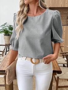 EMERY ROSE Áo sơ mi tay phồng sọc thường ngày cho kỳ nghỉ của phụ nữ Áo cánh sọc Áo tay phồng Áo sọc nữ Áo cánh tay đèn lồng Áo mùa hè có tay - Đen và trắng - Xem 6