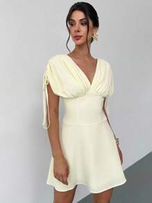Firerie Robe élégante de vacances pour femmes à col en V sans manches, taille serrée et coupe évasée, pour des photos de remise des diplômes, beige