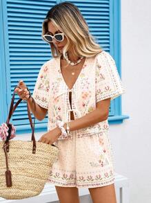 Vivid Eden 女士度假休闲花卉印花系带衬衫和短裤两件套，女士夏季两件套，波西米亚风两件套，花卉两件套短裤套装，女士夏季度假服装，女士短裤套装，女士两件套夏季套装，女士度假短裤套装，波西米亚风女装夏装