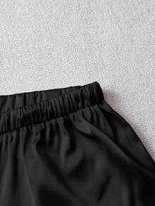 SHEIN CURVE+ 女士休闲亮面缎面低腰阔腿裤，适合简约休闲装扮和通勤穿着，春夏款 - 黑色 - 查看 5