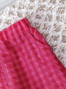 SHEIN Vintaside Kids 2 pièces/Set T-shirt à motif ours de dessin animé mignon et pantalon à carreaux, tenue décontractée d'été pour jeune fille