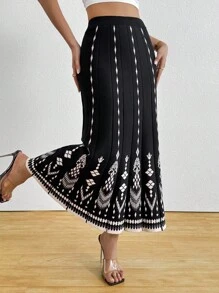 Elenzga Women's Elegant French Floral Print High Waist A-Line Pleated Knit Skirt - Black - View 3