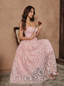 Savoree 粉色优雅浪漫女士细肩带纯色刺绣心形镂空骨束腰连衣裙，婚礼宾客礼服，仙女裙