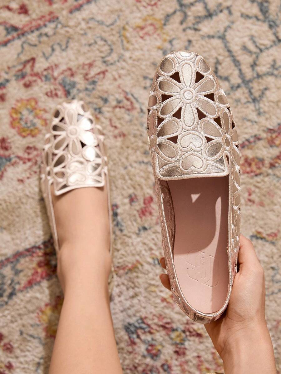 CUCCOO TILAWA Giày lười xỏ ngón thêu lỗ thông thoáng thoải mái dành cho nữ, thích hợp để đi làm và mua sắm - Vàng - Xem 1