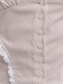 Nöista 白色细条纹修身上衣，正面纽扣，荷叶边肩带，Caim 上衣，为您的 7 月 4 日女装增添乡村风情。 - 彩色 - 查看 3