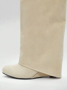 Solezae 女式日常休闲锁扣装饰仿麂皮舒适厚底高跟坡跟靴