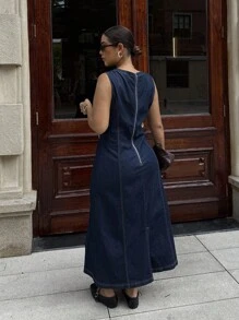 Dripcurv Plus-Size Women's All-Season Elegant Blue Slim-Fit Denim Dress, Perfect For New Year's Outfits, Old-Money Style. - Blue - View 2