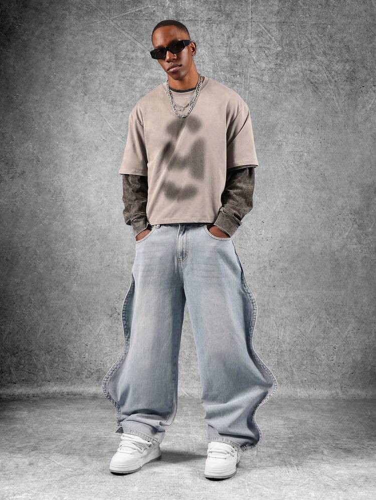 Wide Leg Baggy Skater Jeans With Wavy Design