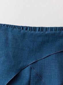 SHEIN PETITE CURVE Women's Elegant Commuter And Daily Wear, European And American Style, Best-Selling Denim-Like Fabric, Overlapping 2-In-1 Design, Exaggerated Metal Buckle Decoration At Waist, Side Zipper For Easy Wear, Spring/Summer Casual Fashion Design, Suitable For Casual, Party, Commute And More Occasions, Unique Style And High Cost Performance Fall Cloth For Women - Blue - View 4