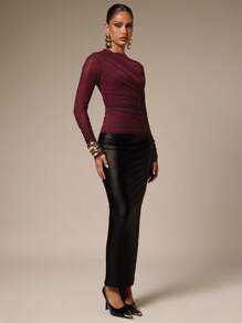 Silquee Áo thun nữ xếp ly màu trơn mỏng, thích hợp cho việc đi lại, áo thun lưới mỏng hở vai dễ thương màu đỏ rượu vang, thích hợp cho mùa thu, áo dự tiệc gợi cảm cổ bẻ thời trang màu đỏ rượu vang cổ điển, áo nữ, phong cách quần áo Giáng sinh cho phụ nữ, áo đi chơi năm mới cho phụ nữ, áo Giáng sinh cho phụ nữ, áo crop top cho phụ nữ, áo crop top cho phụ nữ phong cách retro cho phụ nữ - Cà phê nâu - Xem 5