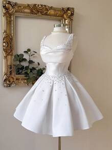 Lovelzi Elegant, Luxurious, Noble, Palace-Style White Satin Strapless Sweetheart Neckline Mermaid Silhouette Dress With Pearl Decor, Flared Hem, Suitable For Bachelorette Party, Wedding, Graduation, Vacation, Bridal Shower