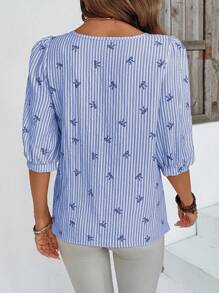 EMERY ROSE Blusa de mujer de manga farol con estampado de lazo a rayas para vacaciones, blusa de rayas azules y blancas con estampado de lazo, blusa de verano para mujer, blusa de manga 3/4