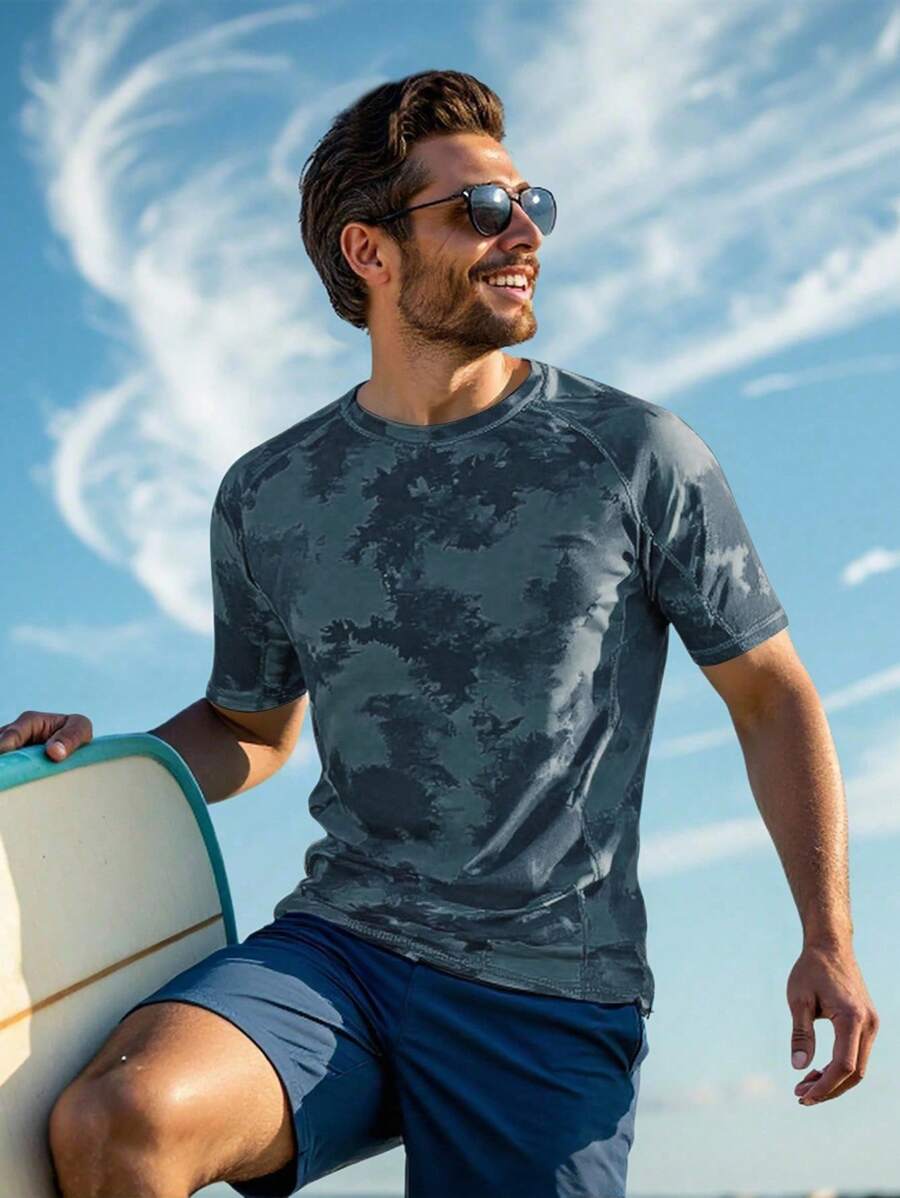 Manfinity Swimmode 男士冲浪短袖T恤，适合夏季的时尚夏威夷风