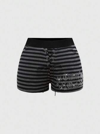 Grunge Punk Pantaloncini a righe con decorazione di strass, taglie comode