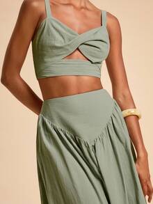 Travachic 2pcs/Set Women's Solid Color Woven Twist Hollow Out Cropped Camisole & Mini Skirt, Vacation Outfit Two Piece Skirt Set ,Green Two Piece Sage, Green Two Piece Set Vacation Outfits Women ,Two Piece Set Autumn ,Fall Clothes For Women,  Bohemia Style