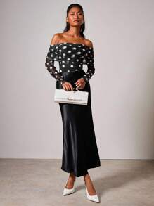 COSMINA 女士优雅波尔卡圆点露肩紧身衣 - 黑與白 - 查看 6