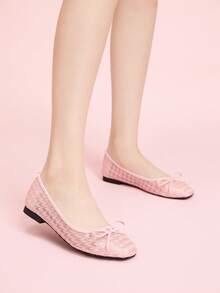 CUCCOO DOLLMOD Mocasines planos con punta redonda, tira suave, bloqueo de color, decoración de remache metálico y lazo de ballet para mujer - Rosa - Ver 1