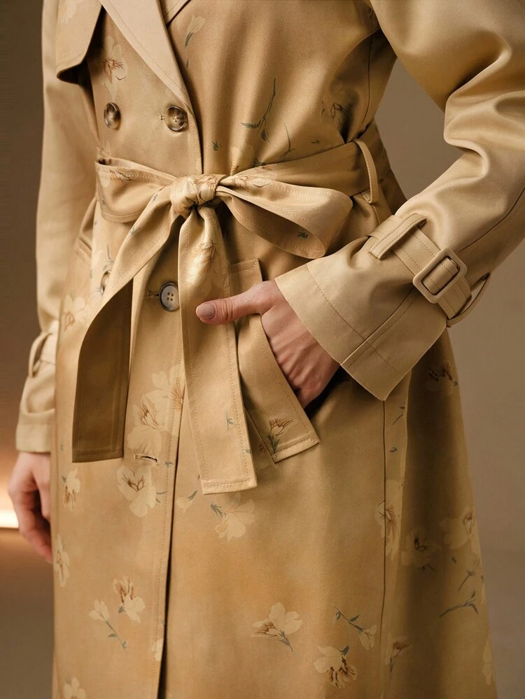 Women's Khaki Long Elegant Printed Patchwork Waist Double-Breasted Trench Coat, Autumn/Winter