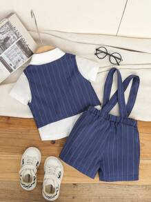 SHEIN Conjunto de 3 piezas de ropa formal de verano para niño pequeño tipo caballero, que incluye camisa de manga corta con moño + chaleco a rayas + pantalones cortos casuales con tirantes. Elegante y a la moda, adecuado para fiestas de cumpleaños, fiestas de noche, actuaciones, bodas, celebración del primer mes, bautizo, primer cumpleaños, atuendo para el Día de la Madre // Conjuntos a juego para toda la familia para la temporada de regreso a la escuela - Azul Marino - Ver 2