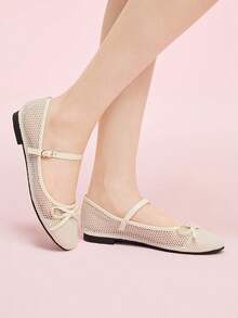 CUCCOO DOLLMOD Giày cao gót Mary Jane mũi tròn phong cách ballet cổ điển màu đen và trắng tương phản dành cho nữ, trang phục thường ngày mùa xuân - Màu be - Xem 3