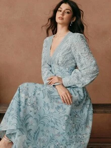 SHEIN Unity 女式 V 领蕾丝拼布蓝色花卉印花浪漫长裙，夏季 - 藍色 - 查看 6