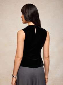 House of One Black Mock Neck Ruched Drape Sleeveless Top Women Elegant Casual Old Money Fall Clothes Top Fall Outfits Business Professional Women Business Casual Woman